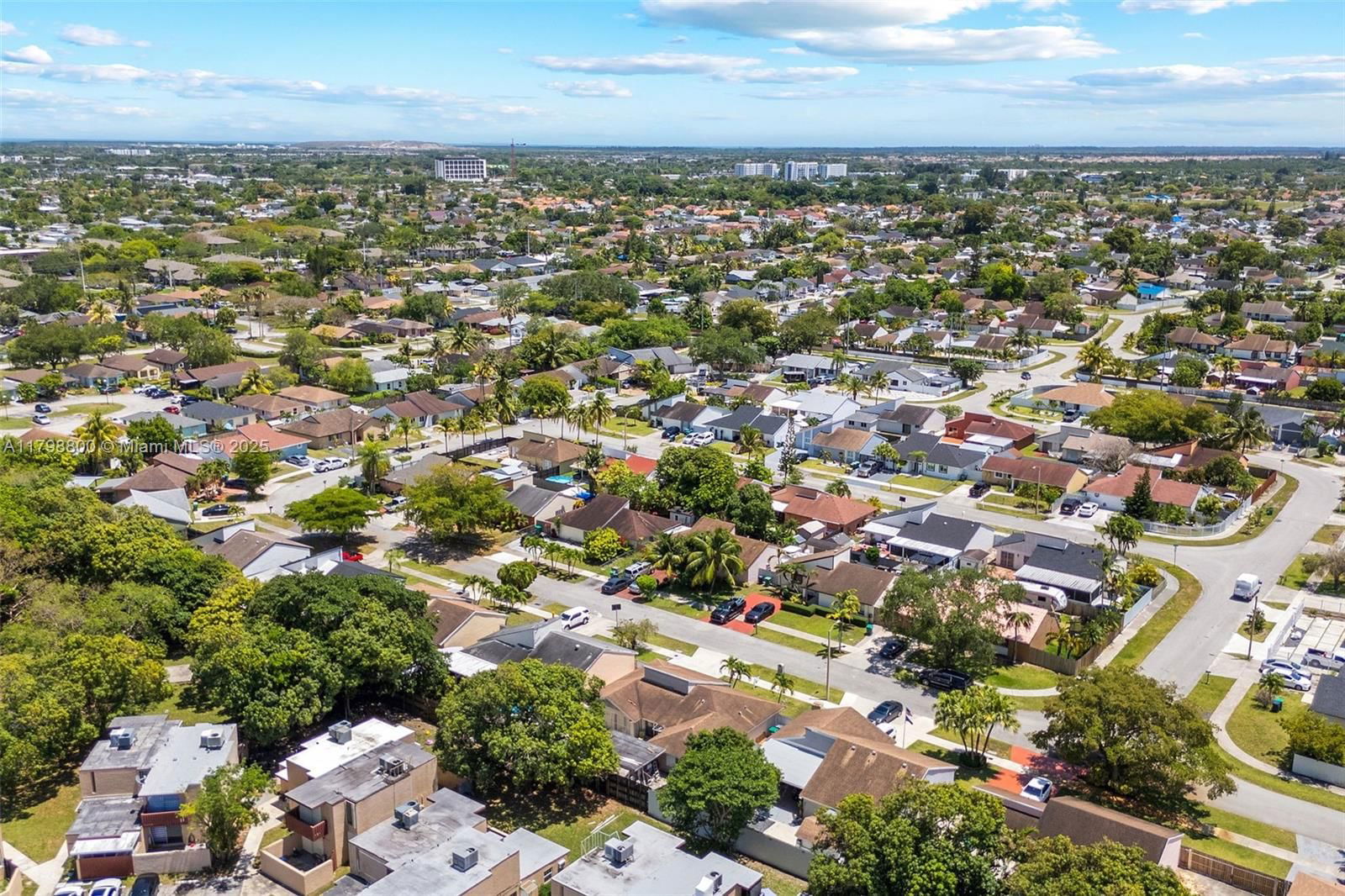 Real estate property located at 12329 202nd Ter, Miami-dade, Oak Park Sec 6, Miami, FL
