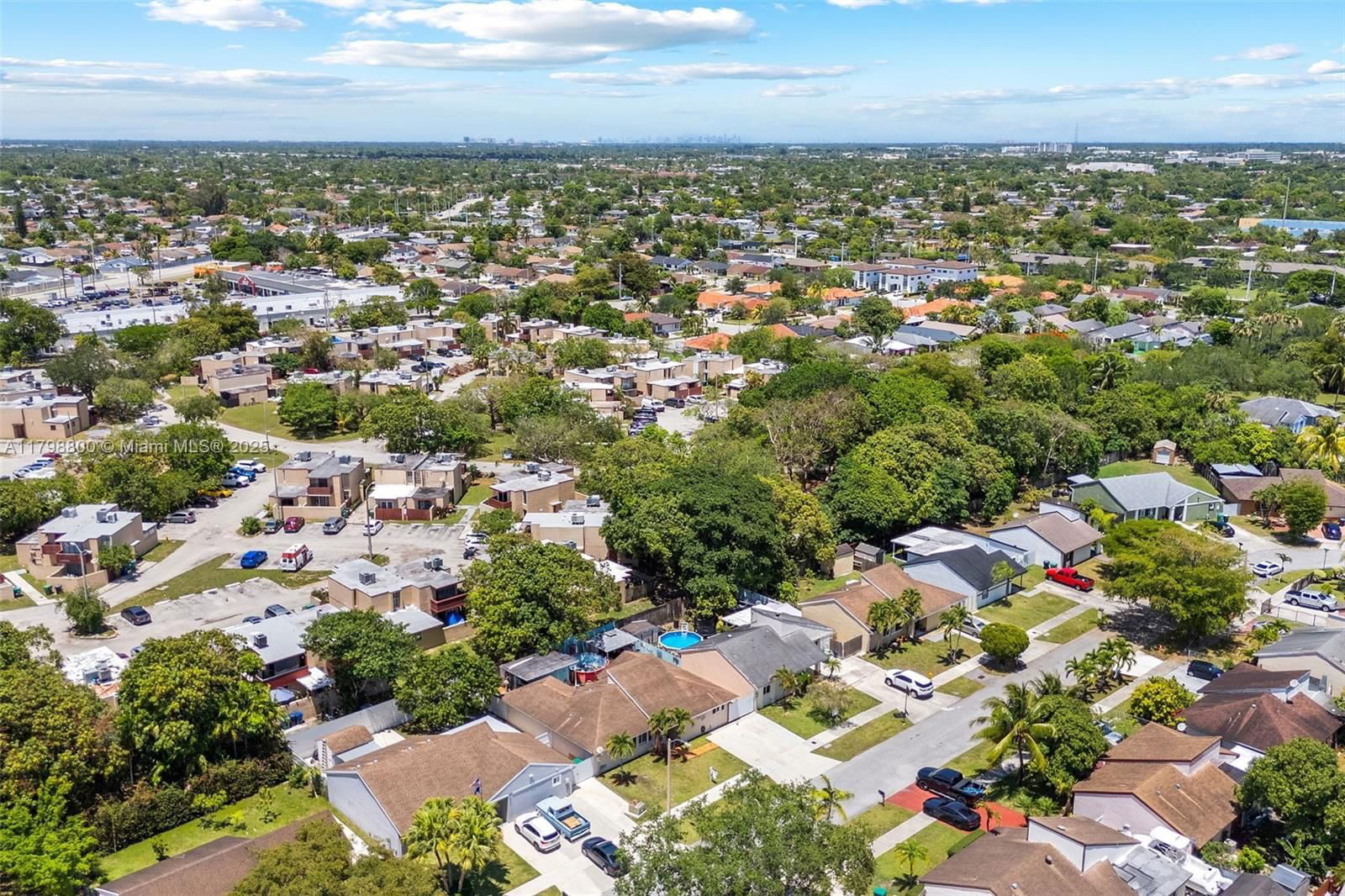 Real estate property located at 12329 202nd Ter, Miami-dade, Oak Park Sec 6, Miami, FL