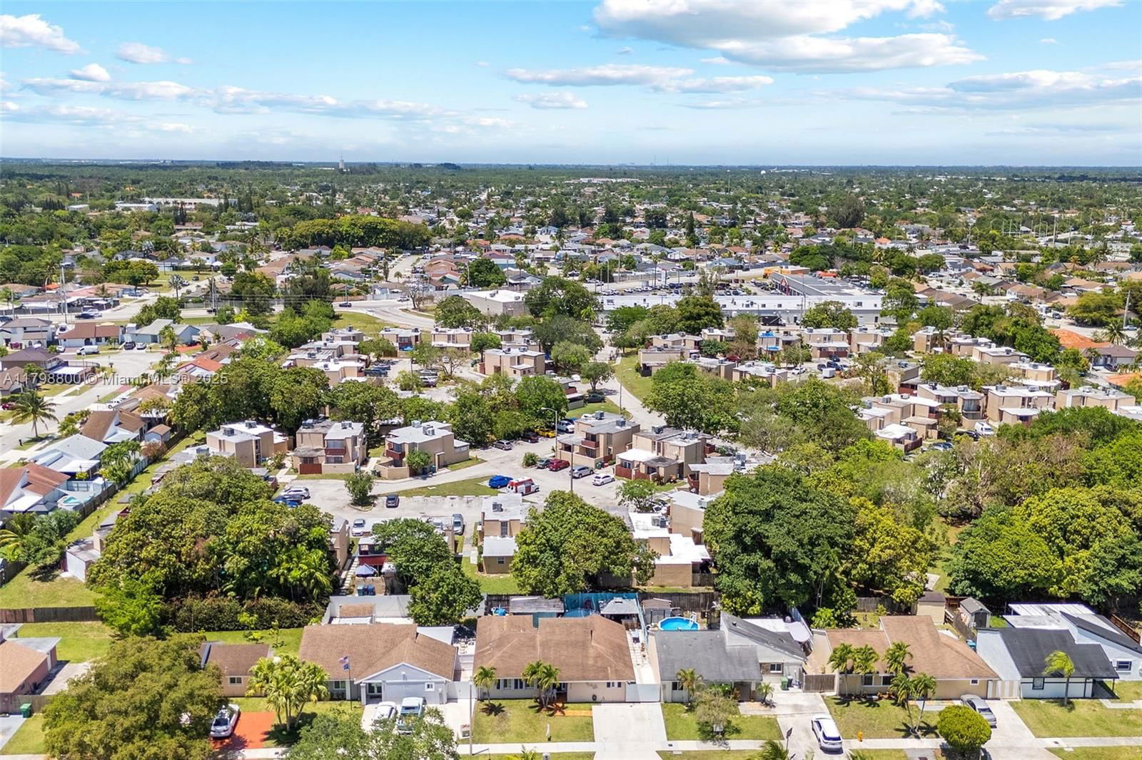 Real estate property located at 12329 202nd Ter, Miami-dade, Oak Park Sec 6, Miami, FL