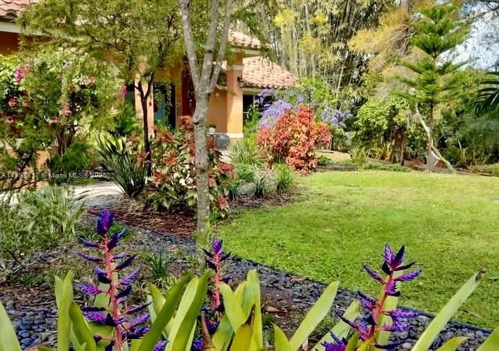 Real estate property located at 95 Westwood Cir E, Palm Beach, Westwoods, West Palm Beach, FL