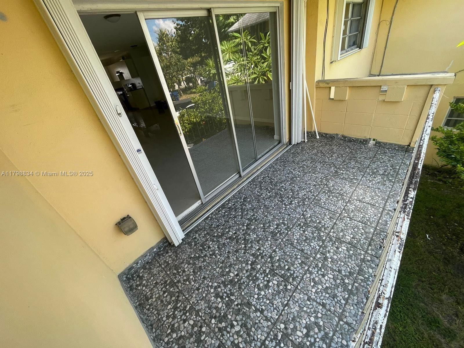 Real estate property located at 7368 82nd St E215, Miami-dade, Village At Dadeland Condo, Miami, FL