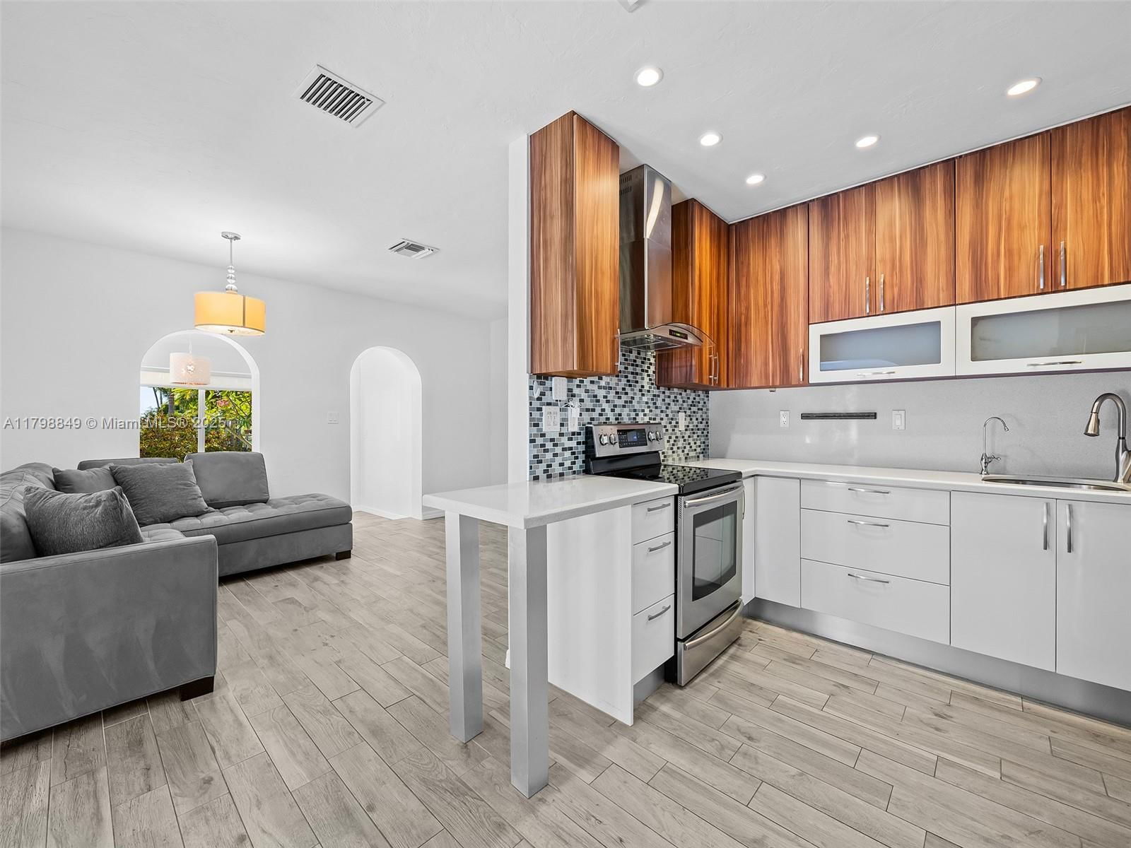 Real estate property located at 1730 16TH ST, Broward, Progresso, Fort Lauderdale, FL
