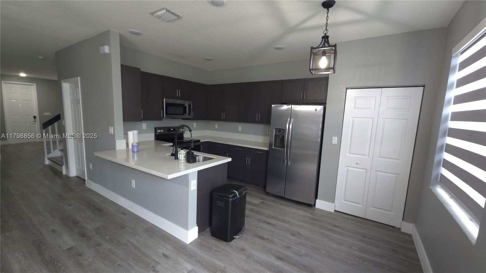 Real estate property located at 3431 106th Ter, Miami-dade, Aquabella Section Two, Hialeah, FL
