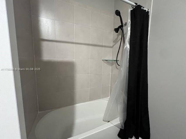 Real estate property located at 3431 106th Ter, Miami-dade, Aquabella Section Two, Hialeah, FL