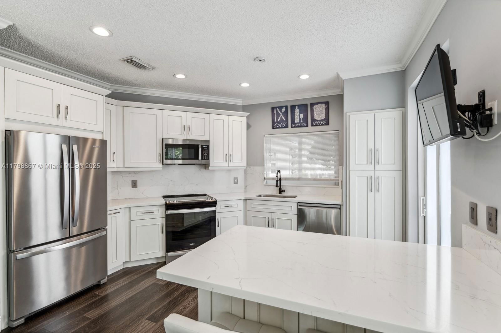 Real estate property located at 20701 3rd Ct, Broward, Chapel Trail Replat, Pembroke Pines, FL