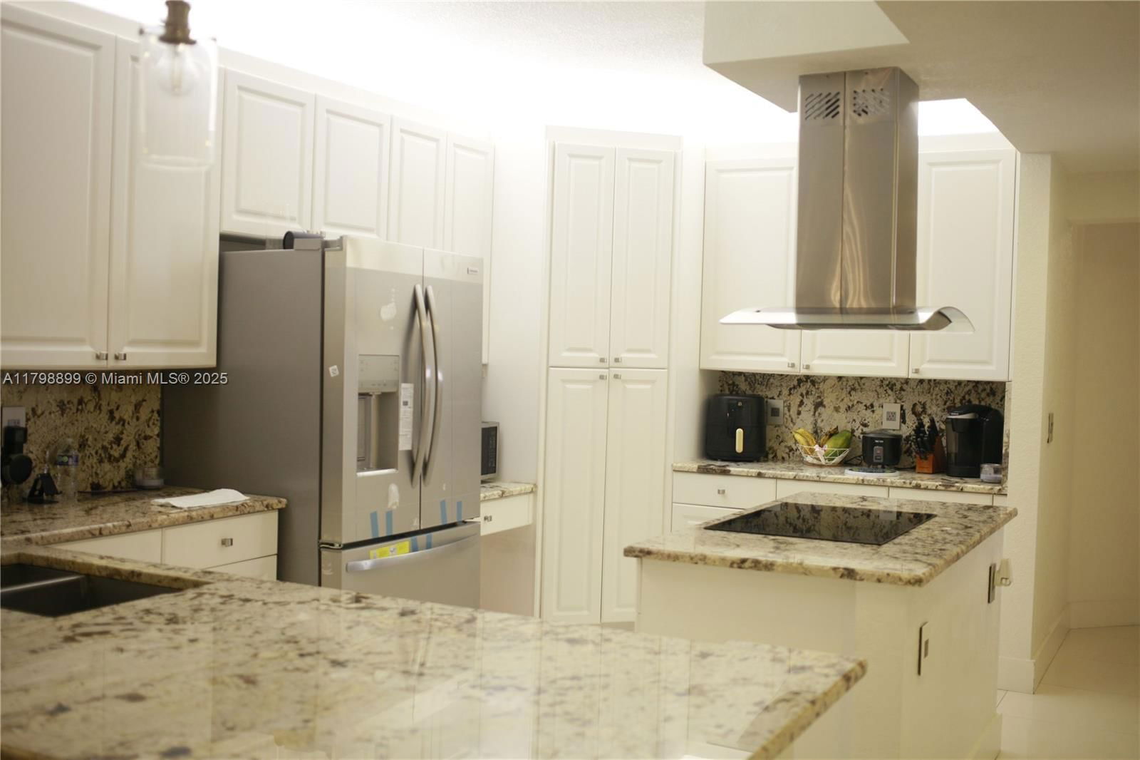 Real estate property located at 10710 66th St #106, Miami-dade, Captiva Condo E, Doral, FL