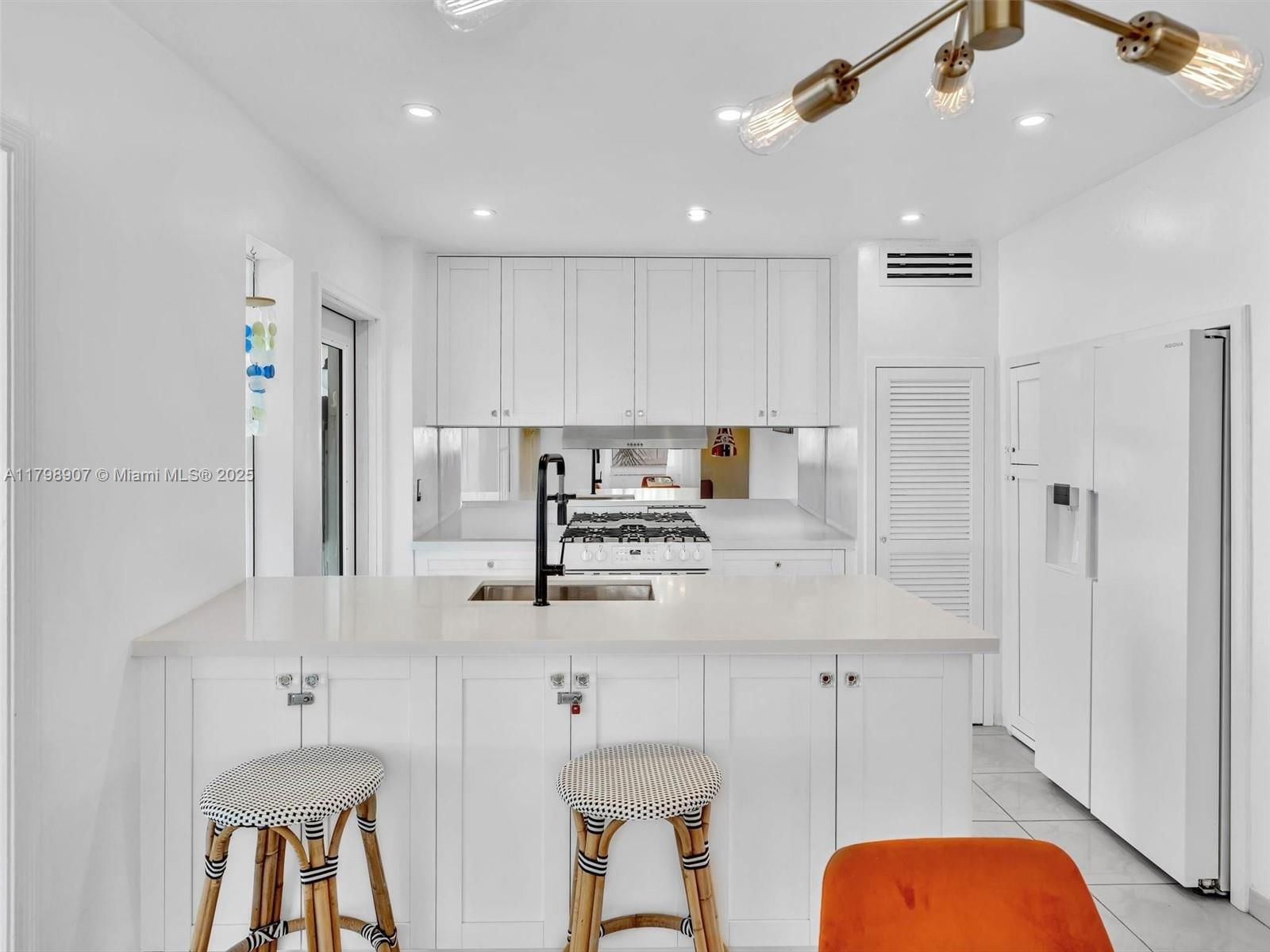 Real estate property located at 729 85th St, Miami-dade, Biscayne Beach-2nd Addn, Miami Beach, FL