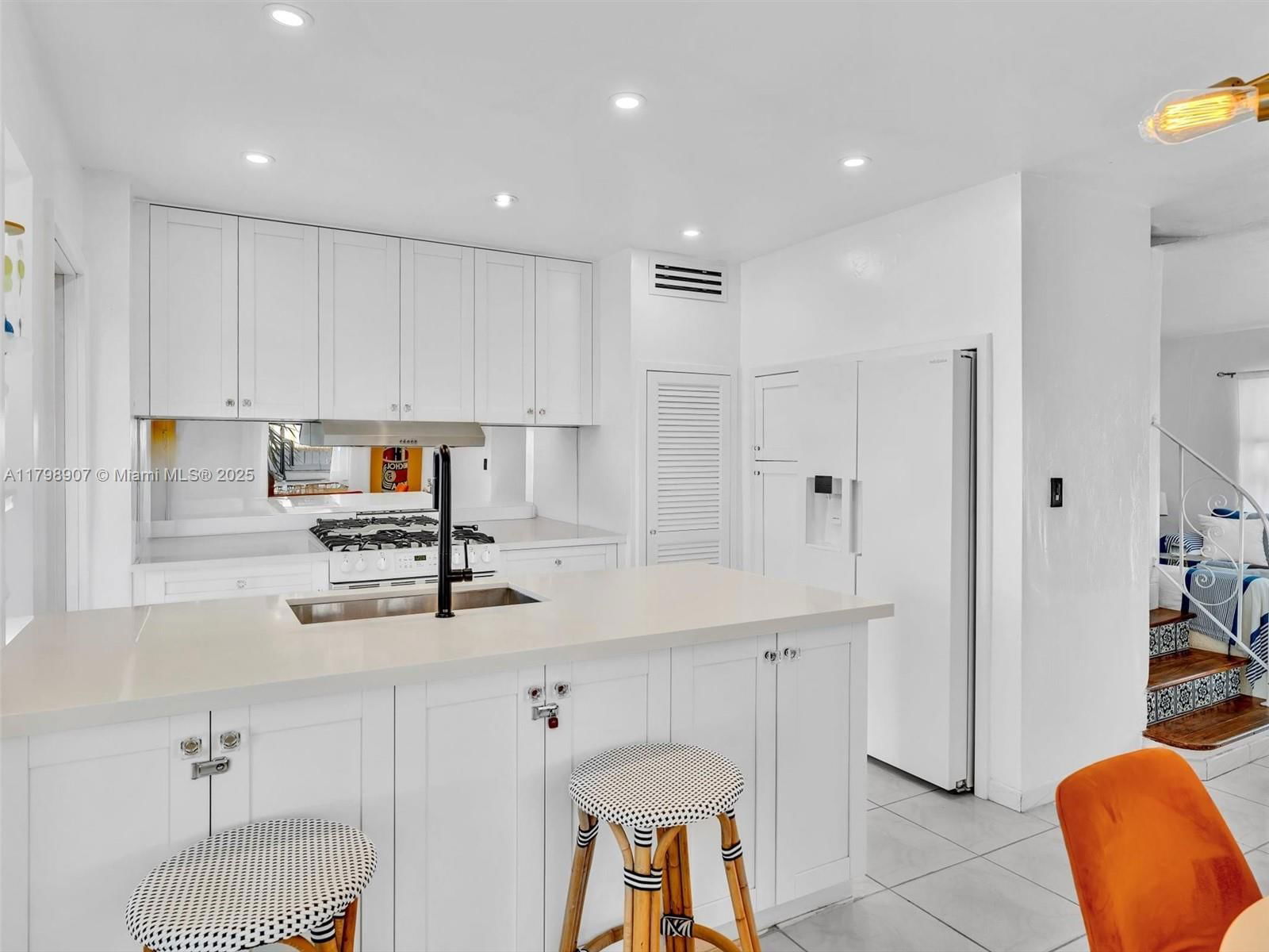 Real estate property located at 729 85th St, Miami-dade, Biscayne Beach-2nd Addn, Miami Beach, FL