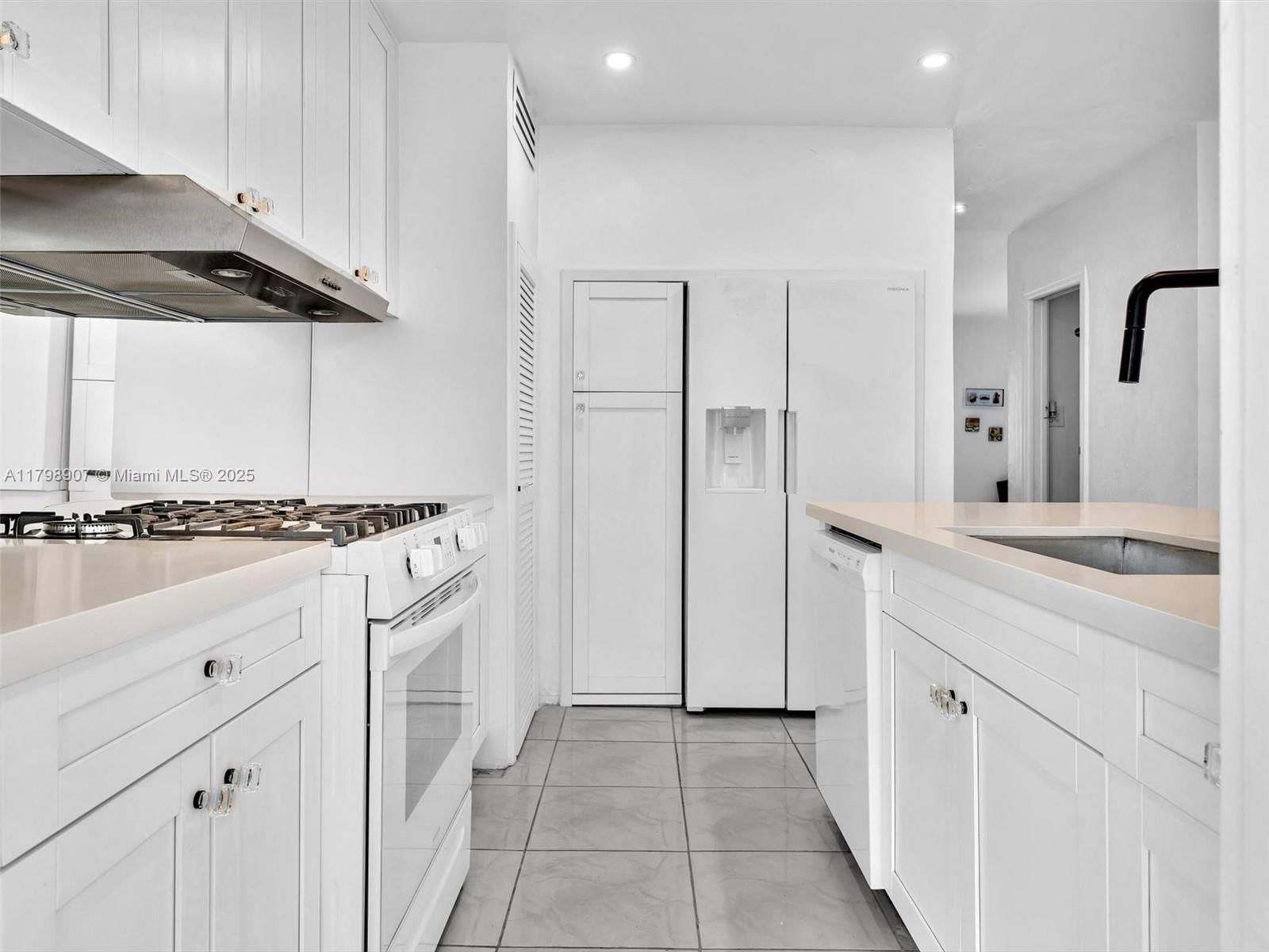 Real estate property located at 729 85th St, Miami-dade, Biscayne Beach-2nd Addn, Miami Beach, FL