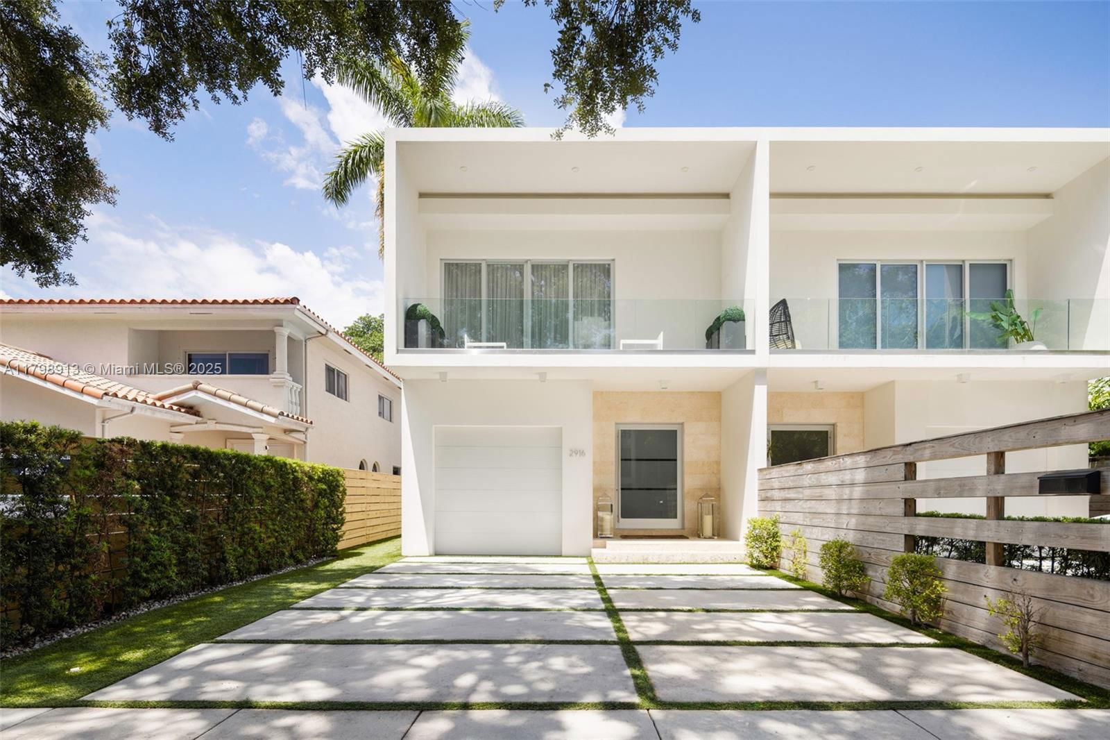 Real estate property located at 2916 Catalina St #2916, Miami-dade, Torbertville Sub, Coconut Grove, FL