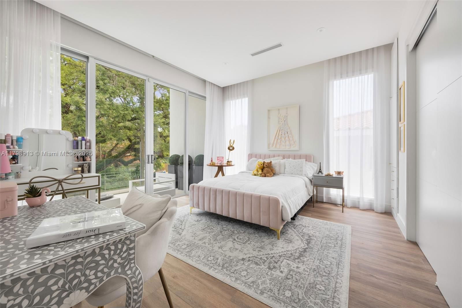 Real estate property located at 2916 Catalina St #2916, Miami-dade, Torbertville Sub, Coconut Grove, FL