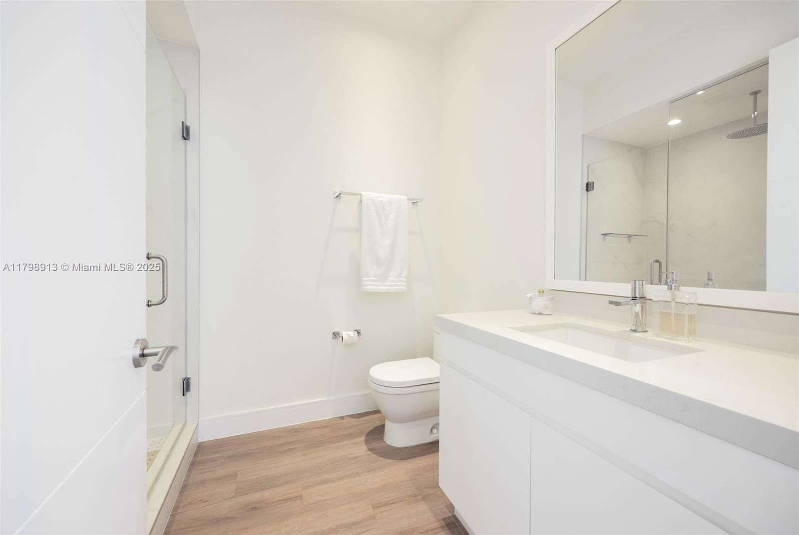 Real estate property located at 2916 Catalina St #2916, Miami-dade, Torbertville Sub, Coconut Grove, FL
