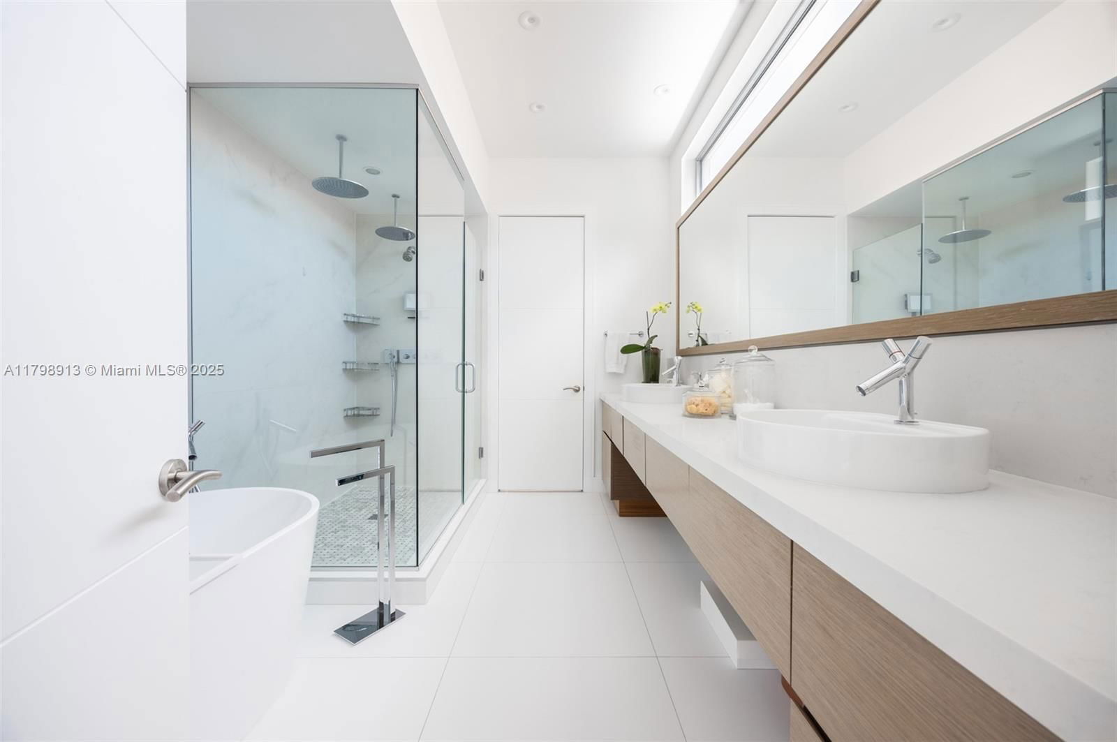 Real estate property located at 2916 Catalina St #2916, Miami-dade, Torbertville Sub, Coconut Grove, FL