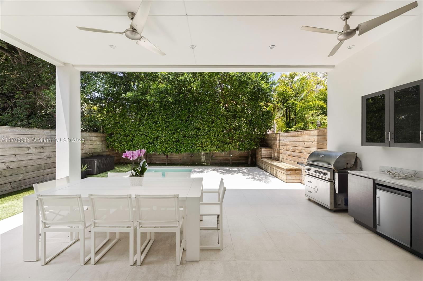 Real estate property located at 2916 Catalina St #2916, Miami-dade, Torbertville Sub, Coconut Grove, FL