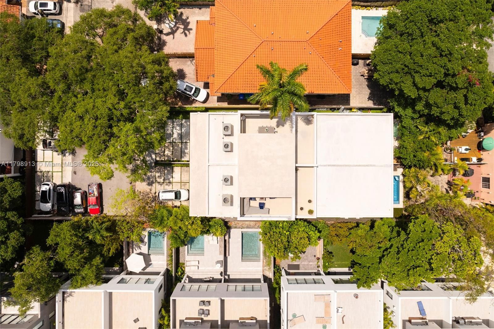 Real estate property located at 2916 Catalina St #2916, Miami-dade, Torbertville Sub, Coconut Grove, FL