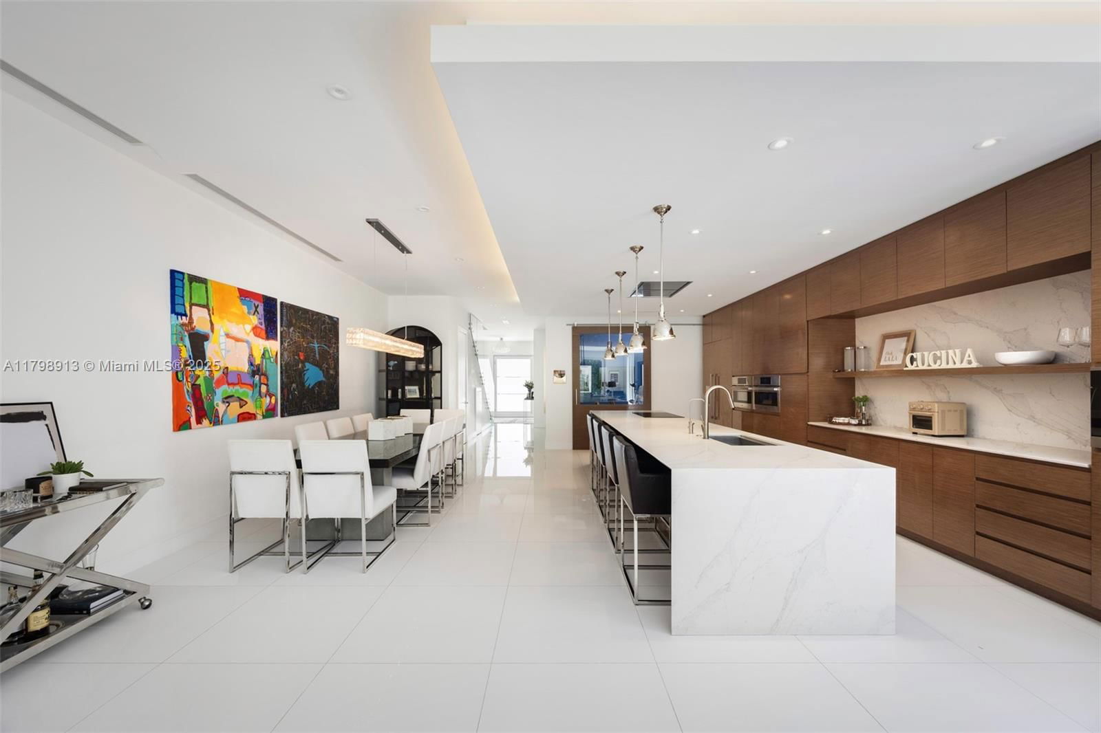 Real estate property located at 2916 Catalina St #2916, Miami-dade, Torbertville Sub, Coconut Grove, FL