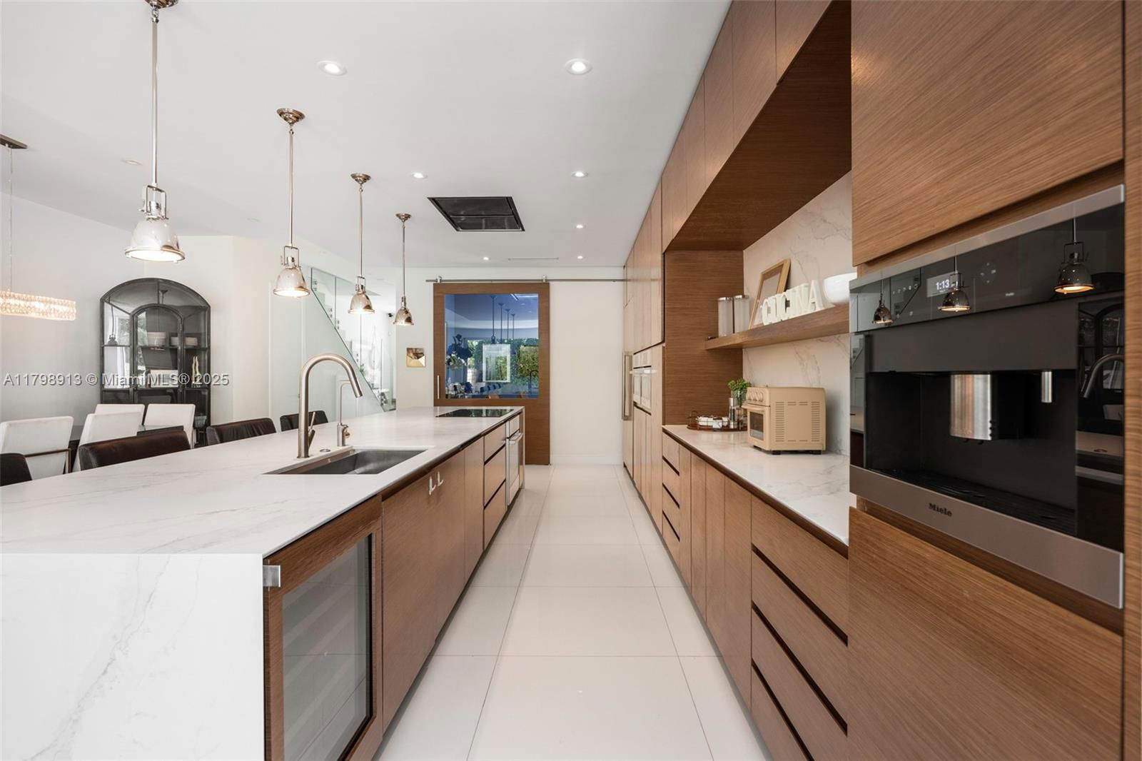 Real estate property located at 2916 Catalina St #2916, Miami-dade, Torbertville Sub, Coconut Grove, FL