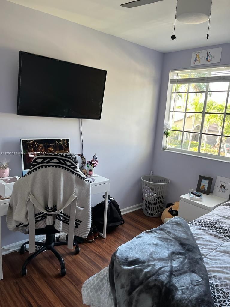 Real estate property located at 9953 154th Ct, Miami-dade, Weitzer Hammocks Homes Se, Miami, FL