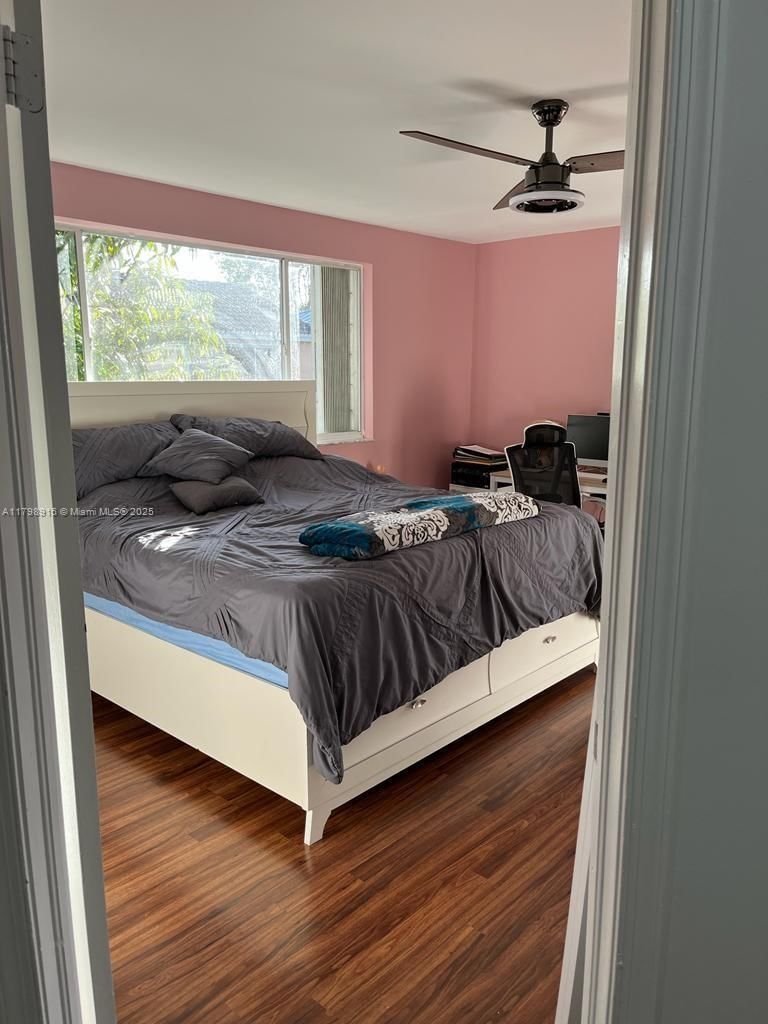 Real estate property located at 9953 154th Ct, Miami-dade, Weitzer Hammocks Homes Se, Miami, FL