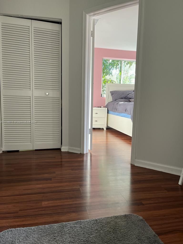 Real estate property located at 9953 154th Ct, Miami-dade, Weitzer Hammocks Homes Se, Miami, FL