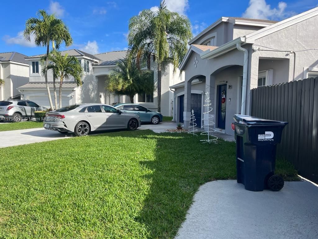 Real estate property located at 9953 154th Ct, Miami-dade, Weitzer Hammocks Homes Se, Miami, FL