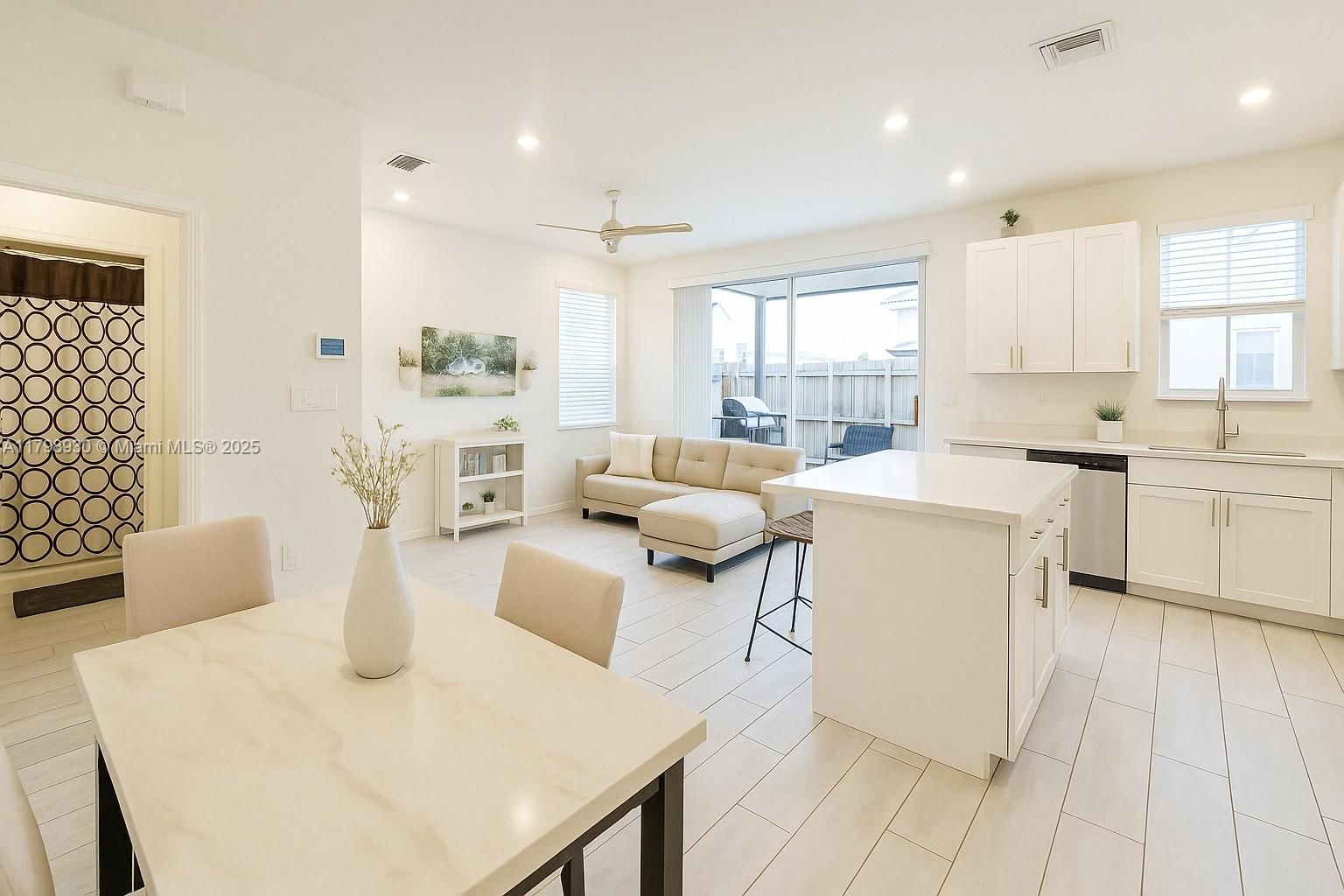 Real estate property located at 1033 23rd Ter, Miami-dade, Towns At Seascape, Homestead, FL