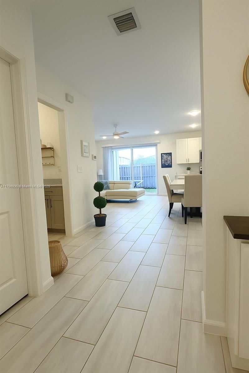 Real estate property located at 1033 23rd Ter, Miami-dade, Towns At Seascape, Homestead, FL