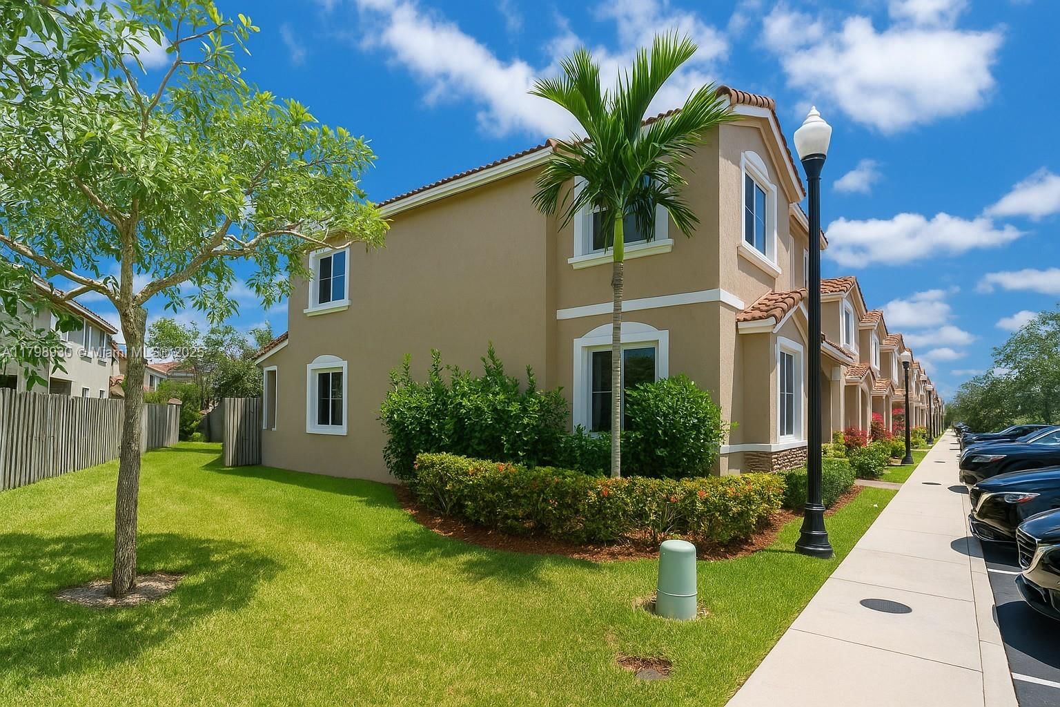 Real estate property located at 1033 23rd Ter, Miami-dade, Towns At Seascape, Homestead, FL