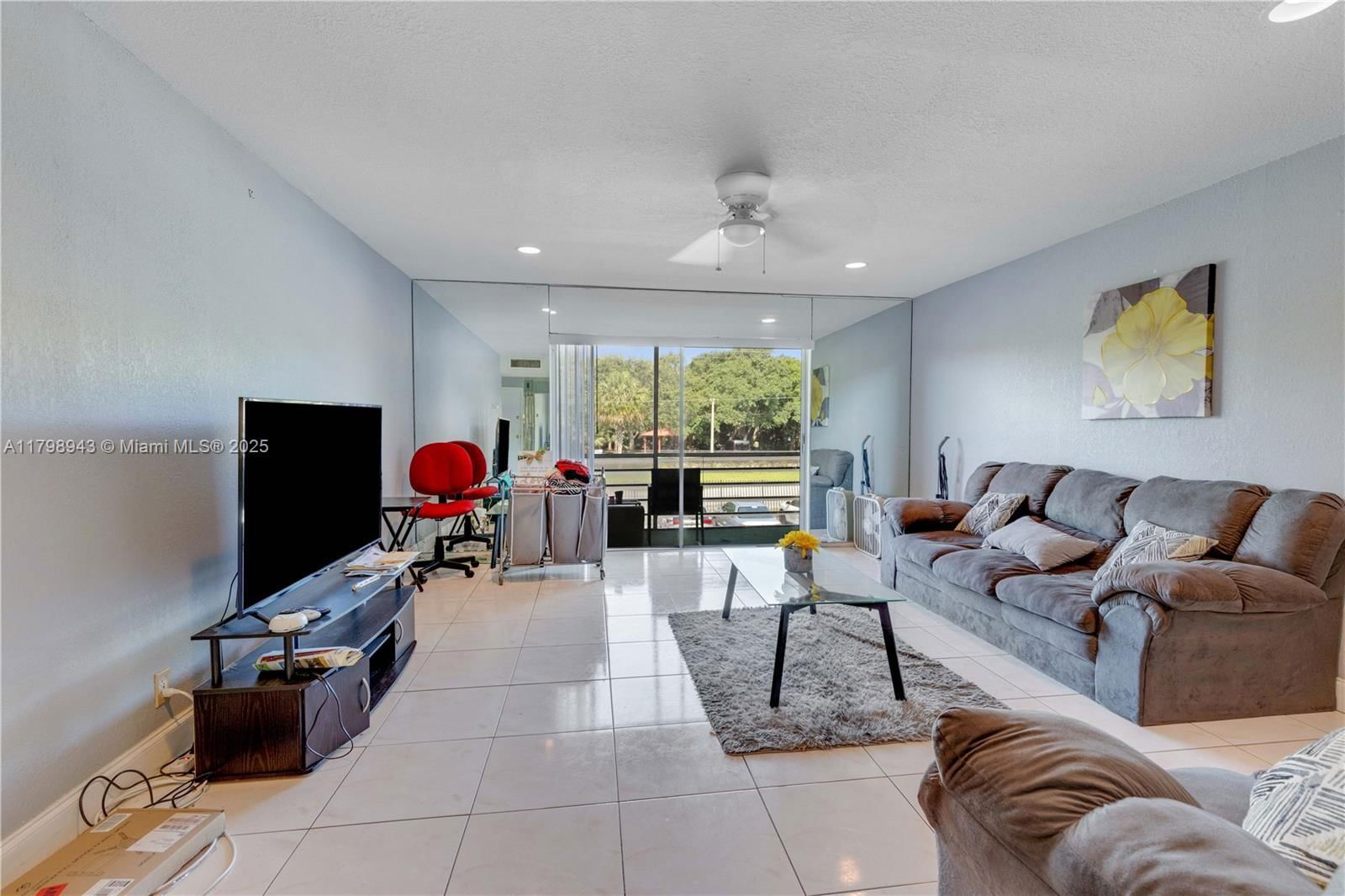 Real estate property located at 4848 24th Ct #215, Broward, Town Square Condo, Lauderdale Lakes, FL