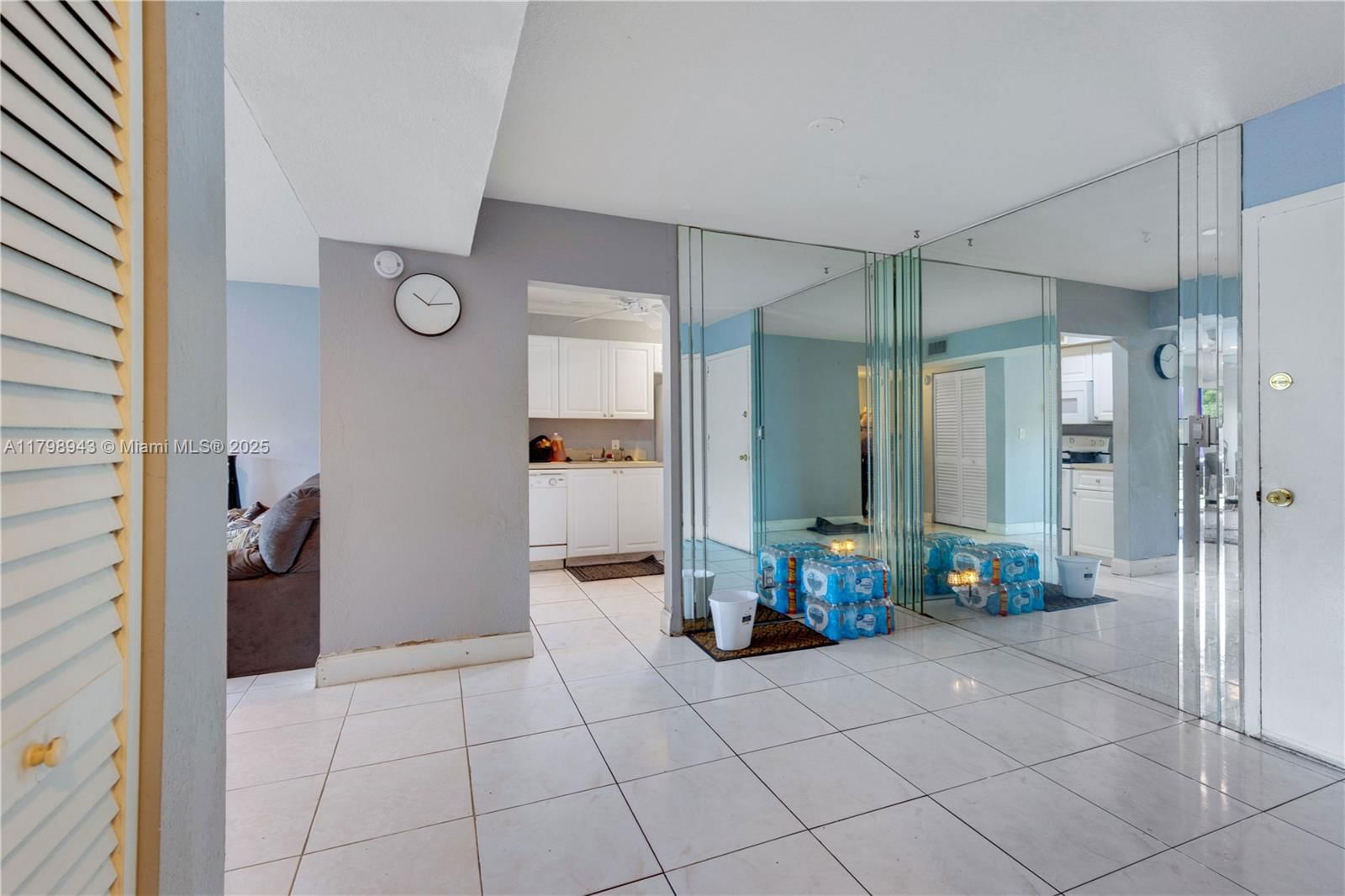 Real estate property located at 4848 24th Ct #215, Broward, Town Square Condo, Lauderdale Lakes, FL
