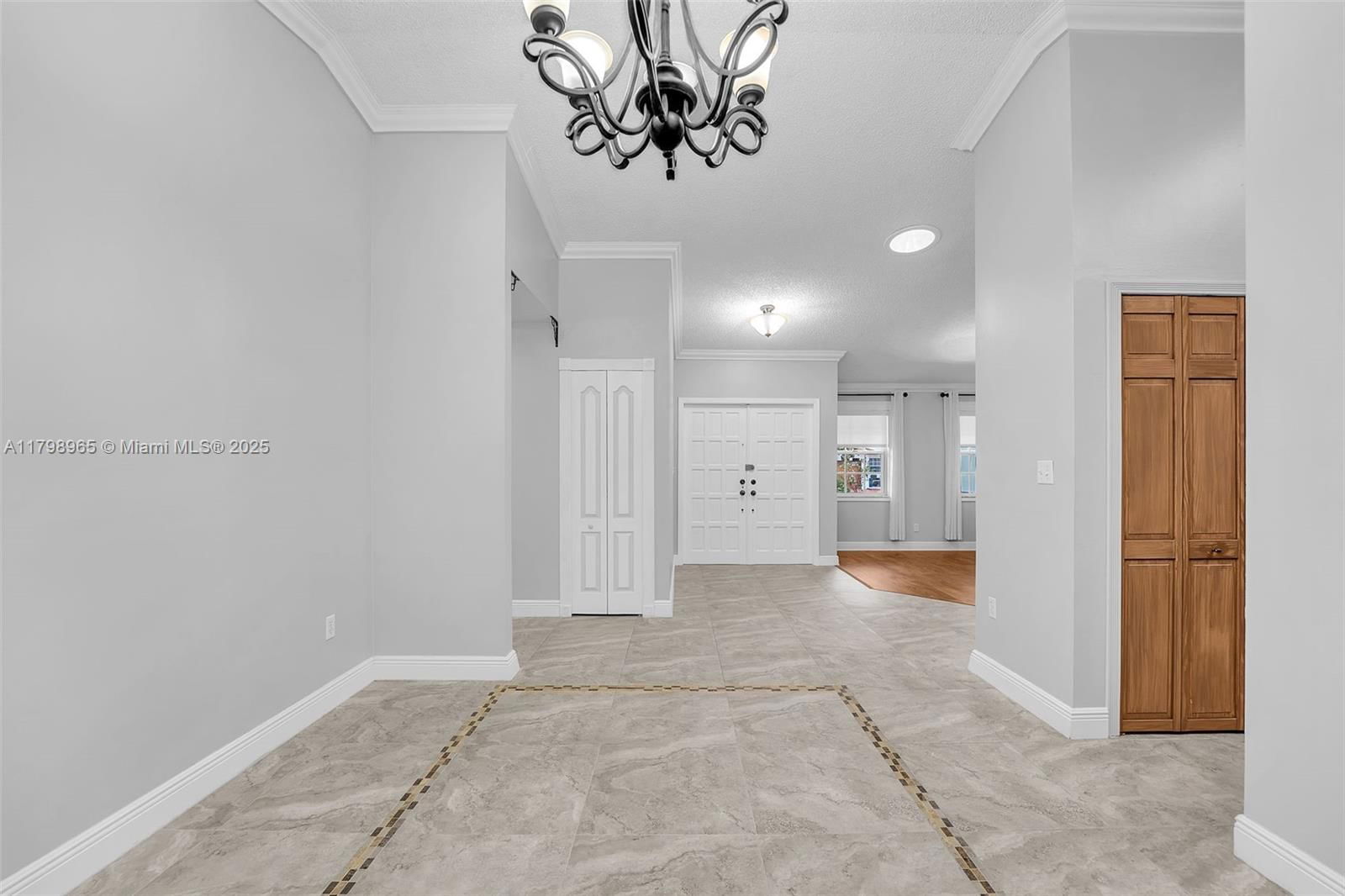 Real estate property located at 15216 146 Ave, Miami-dade, South Landing Estates, Miami, FL
