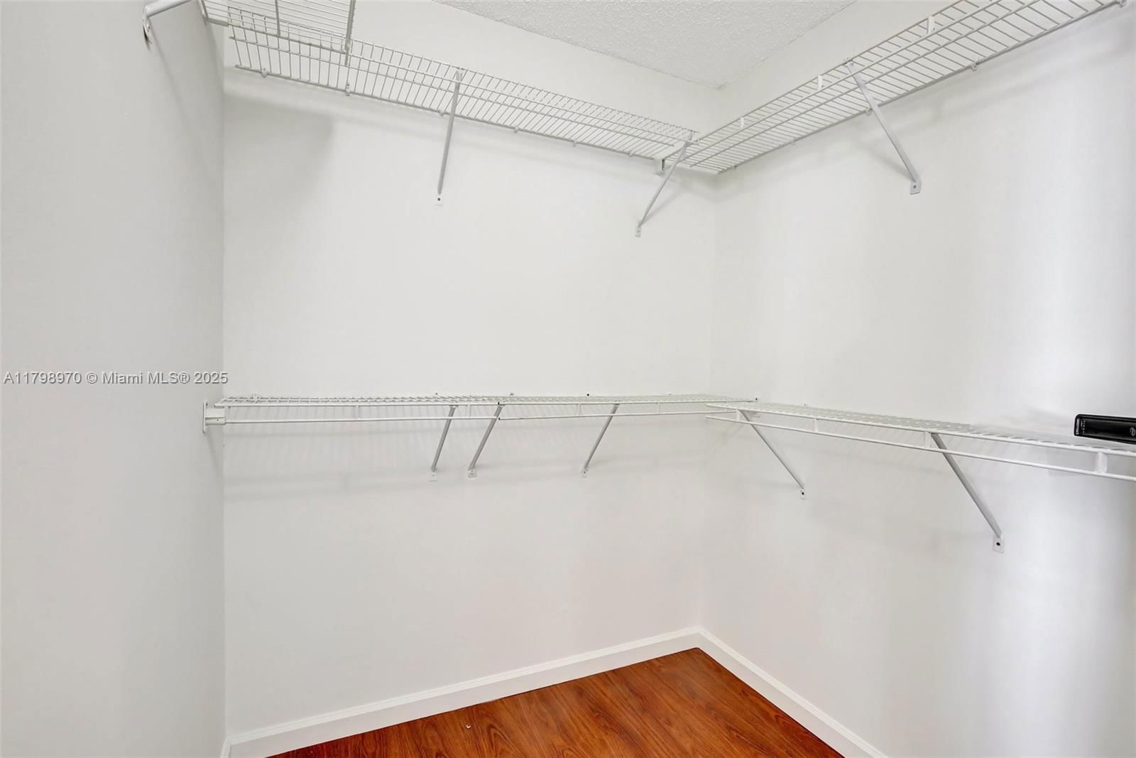 Real estate property located at 1565 Presidio Dr, Broward, Sectors 3 & 4 Boundary Pl, Weston, FL