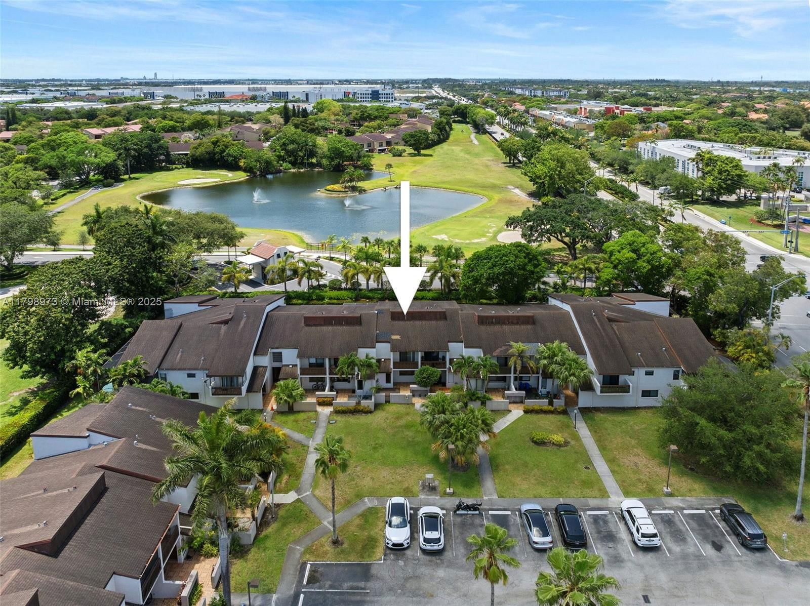 Real estate property located at 10180 41st St #99-9, Miami-dade, Villas Of Amberwood Condo, Doral, FL