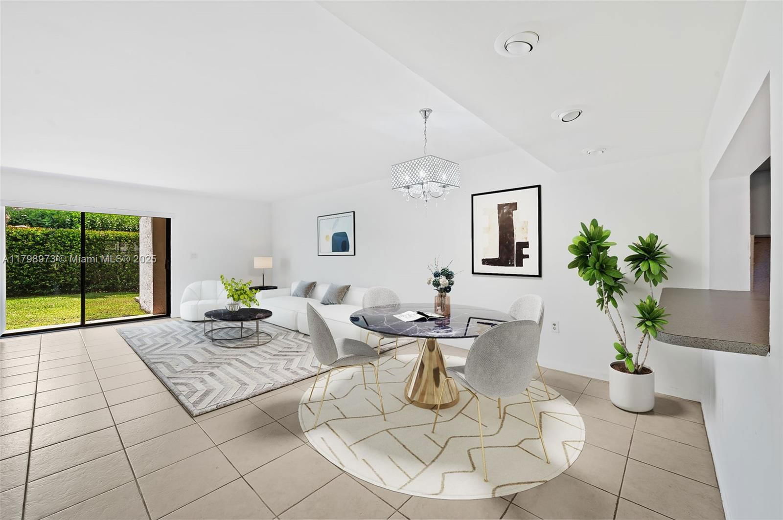 Real estate property located at 10180 41st St #99-9, Miami-dade, Villas Of Amberwood Condo, Doral, FL