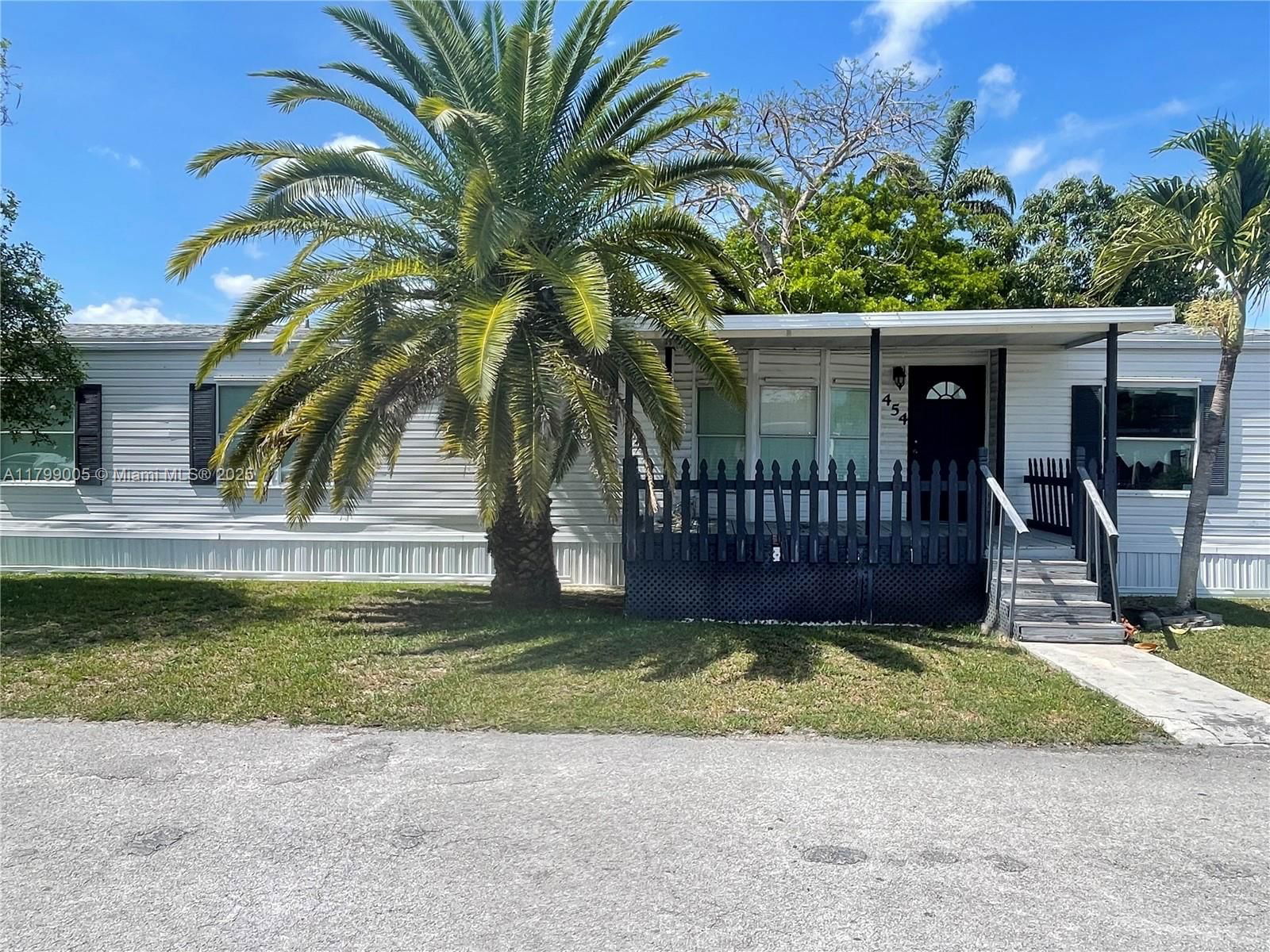 Real estate property located at 19800 180th Ave UNIT 454, Miami-dade, Americana Village Condo, Miami, FL