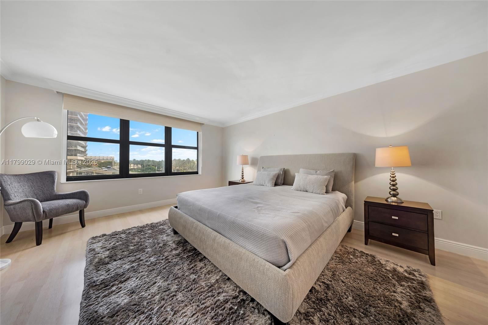 Real estate property located at 9801 Collins Ave #5S, Miami-dade, Balmoral Condo, Bal Harbour, FL