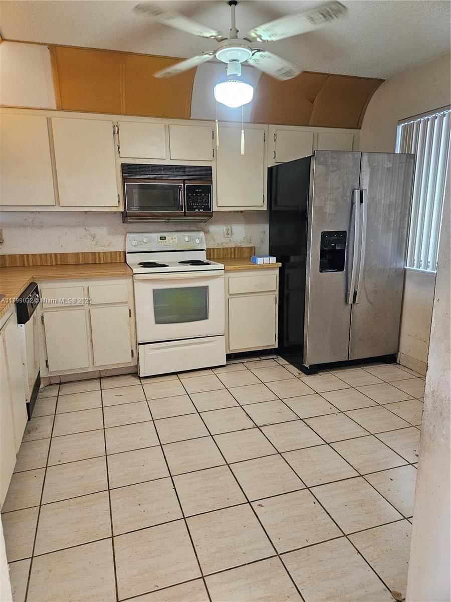 Real estate property located at , Broward, Eaton At Hamptons West Co, North Lauderdale, FL