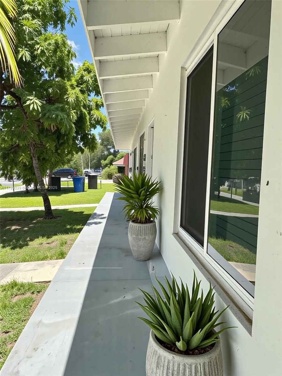 Real estate property located at 16204 18th Ct, Miami-dade, Fulford Heights, North Miami Beach, FL