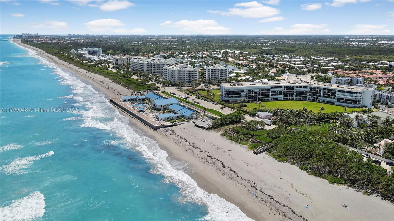 Real estate property located at 1300 Highway A1a #404, Palm Beach, Oceancrest Condo Apts, Jupiter, FL