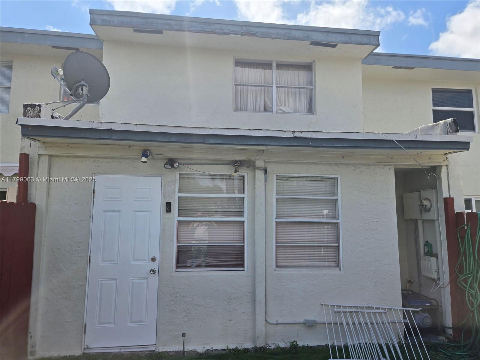 Real estate property located at 7904 8th St, Broward, Lauderdale North Park Sec, North Lauderdale, FL