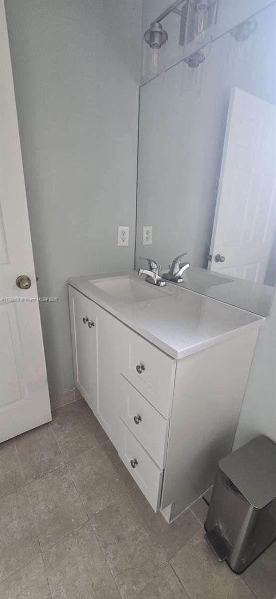 Real estate property located at 2501 41st Ter, Miami-dade, Meghans Place, Homestead, FL