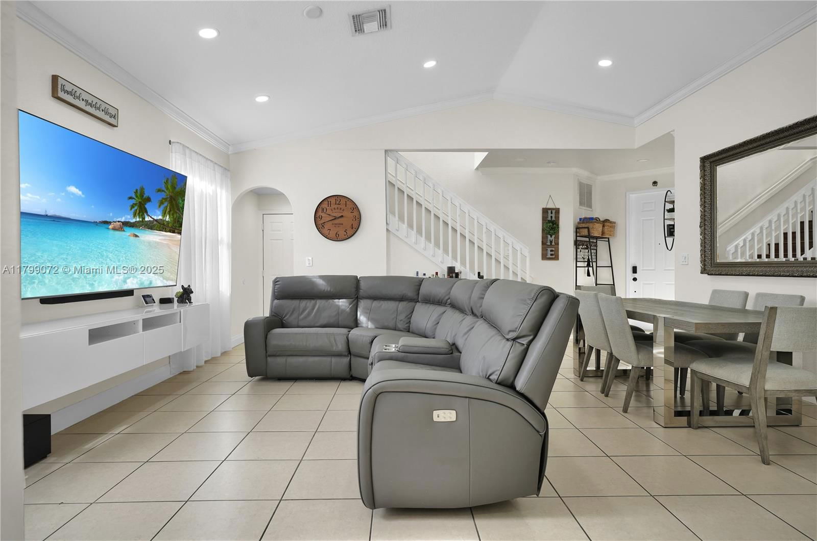 Real estate property located at 3743 10th Ct, Miami-dade, Portofino Pointe, Homestead, FL