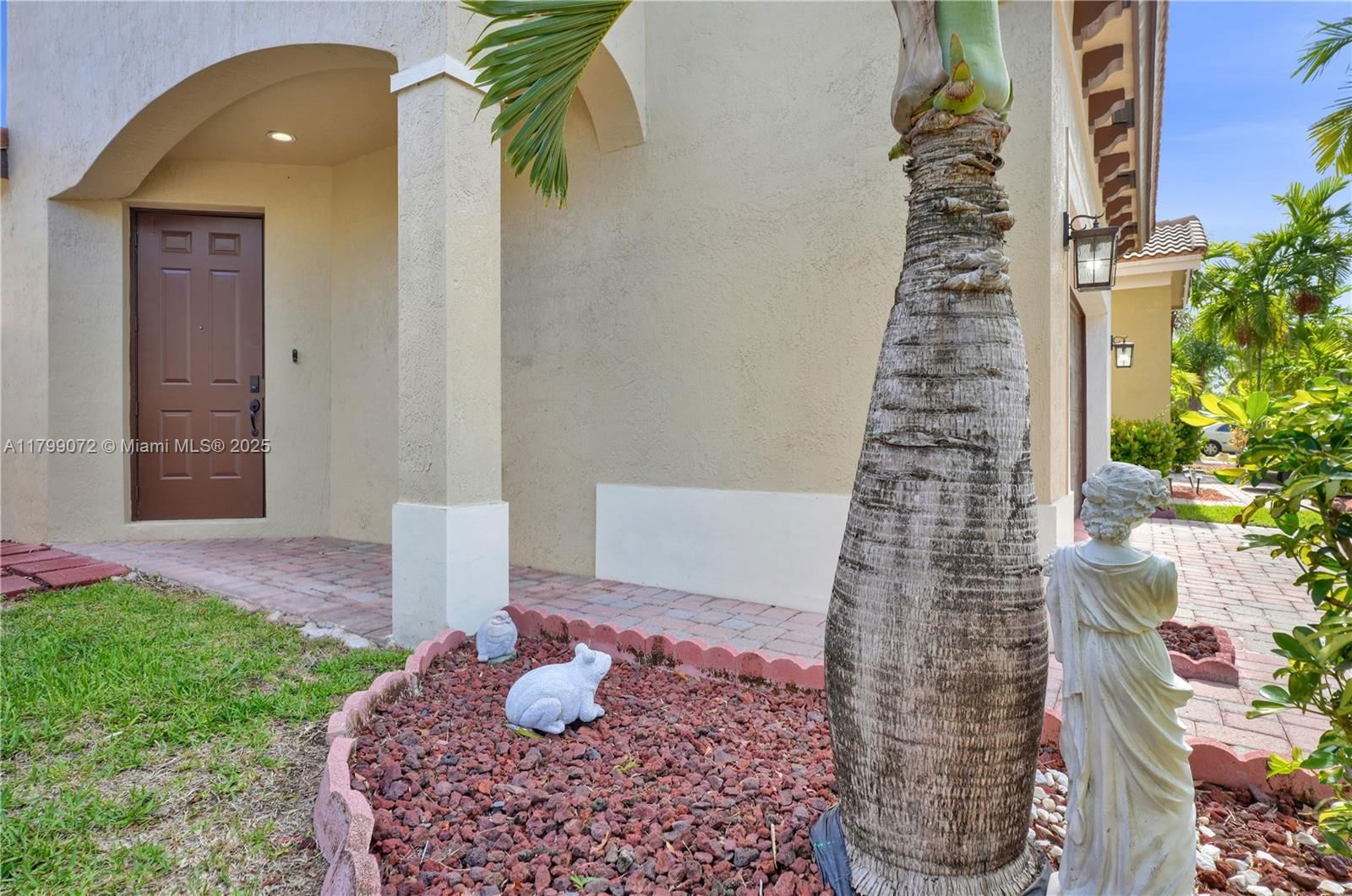 Real estate property located at 3743 10th Ct, Miami-dade, Portofino Pointe, Homestead, FL