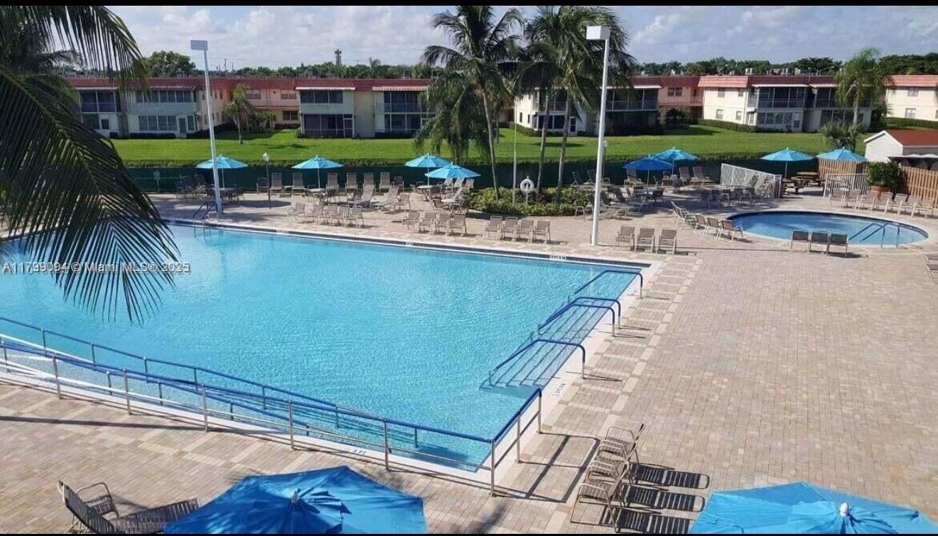 Real estate property located at 92 Saxony B B, Palm Beach, Kings Point Saxony Condos, Delray Beach, FL
