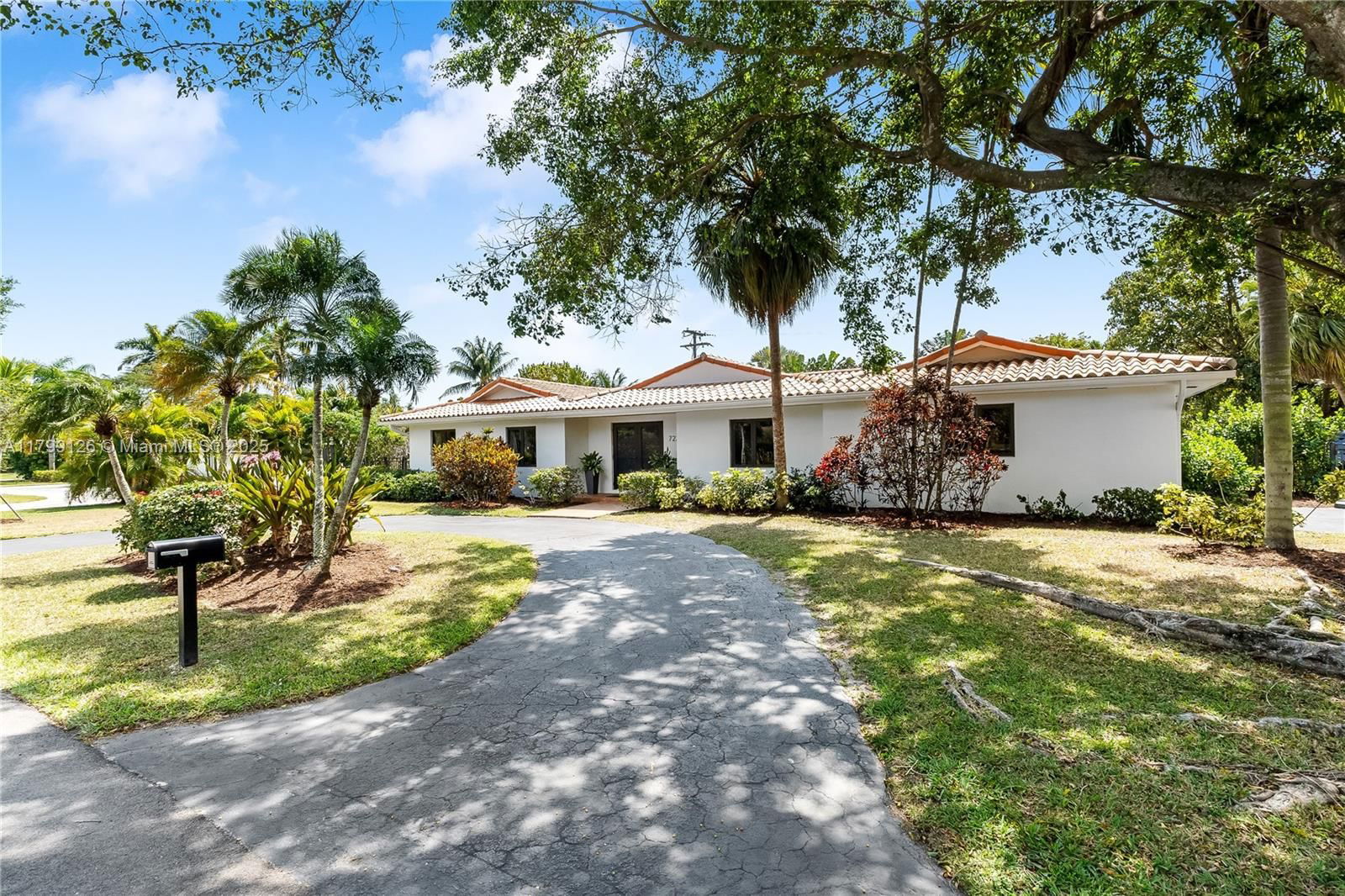 Real estate property located at 7220 107th Terr, Miami-dade, Shane Estates, Pinecrest, FL