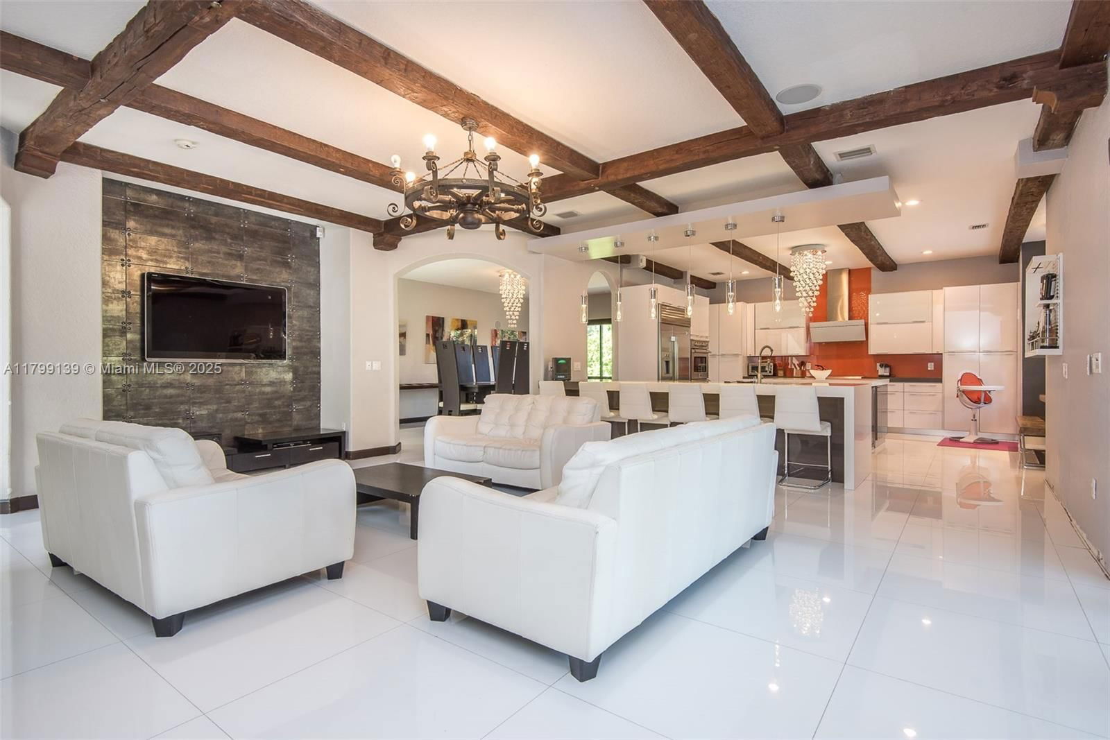 Real estate property located at 19305 79th Ct, Miami-dade, Cutler Cay, Cutler Bay, FL