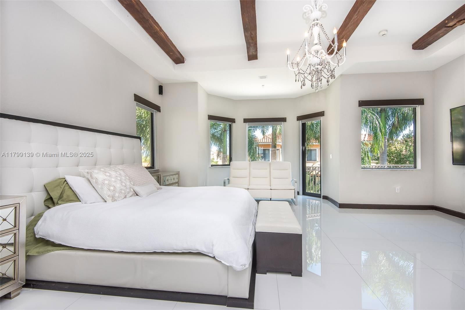 Real estate property located at 19305 79th Ct, Miami-dade, Cutler Cay, Cutler Bay, FL