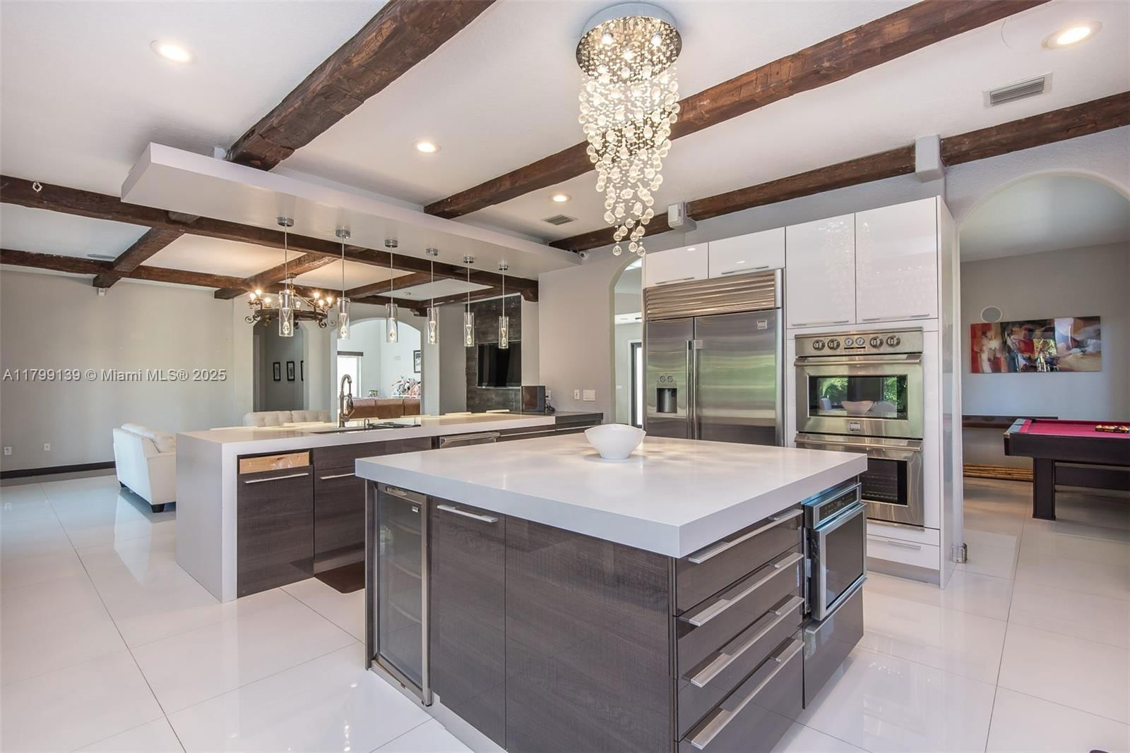 Real estate property located at 19305 79th Ct, Miami-dade, Cutler Cay, Cutler Bay, FL
