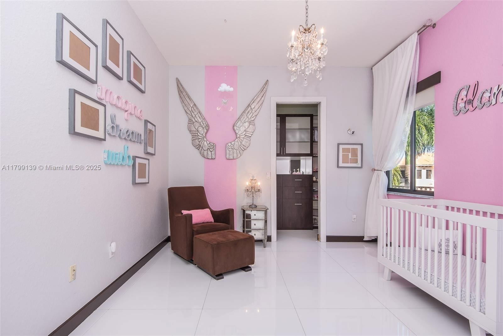 Real estate property located at 19305 79th Ct, Miami-dade, Cutler Cay, Cutler Bay, FL