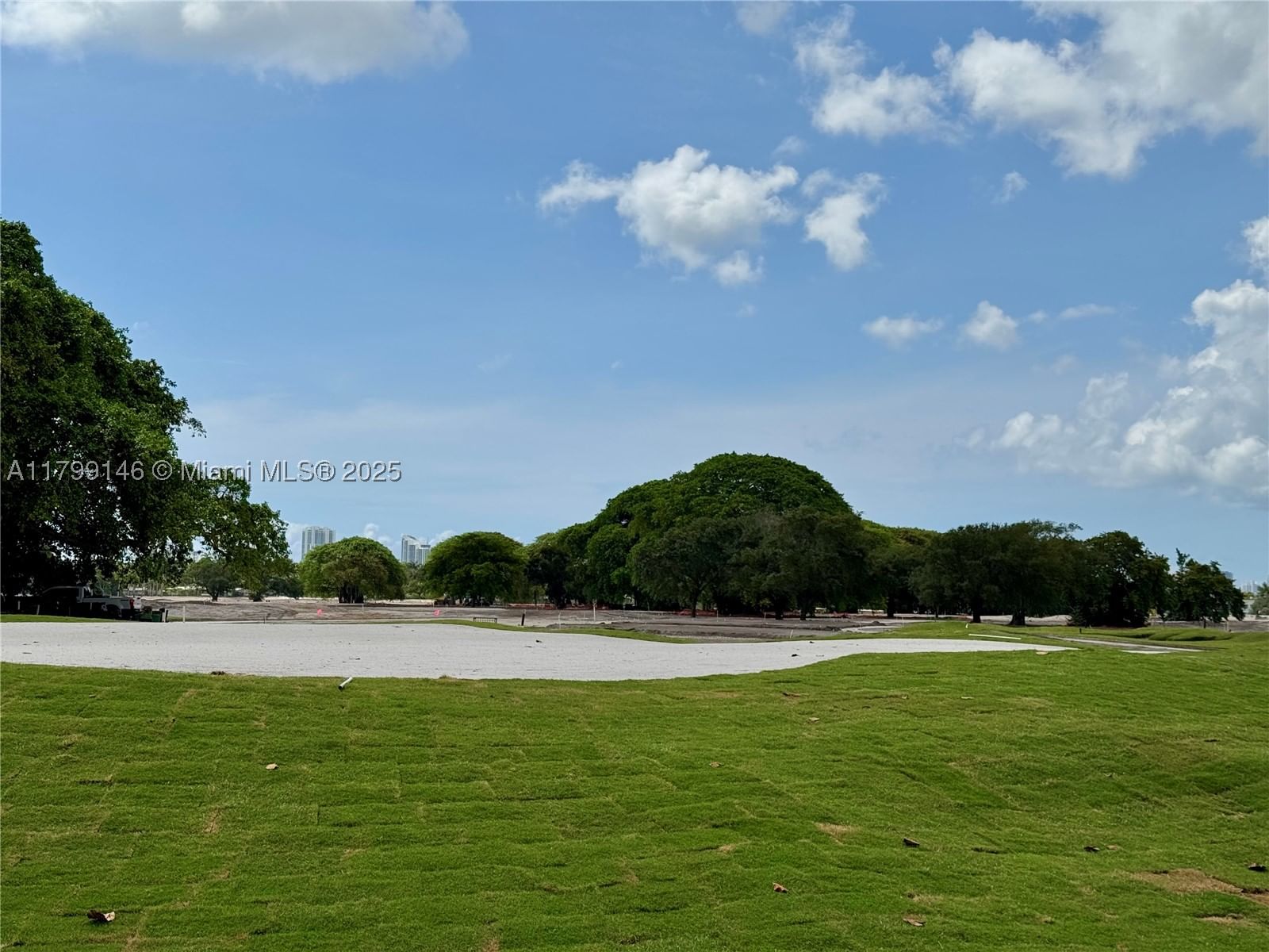 Real estate property located at 1700 Pierce St #702, Broward, St Francis Apts Co-op, Hollywood, FL